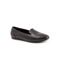 Women's Shelby Casual Flat by SoftWalk in Black (Size 7 M)