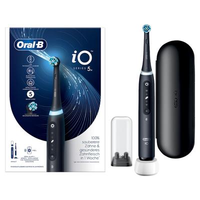 Oral-B - iO 5 in Schwarz + Reiseetui Elektrische Zahnbürsten 1 ct (107.69 € / 1 ct) Image