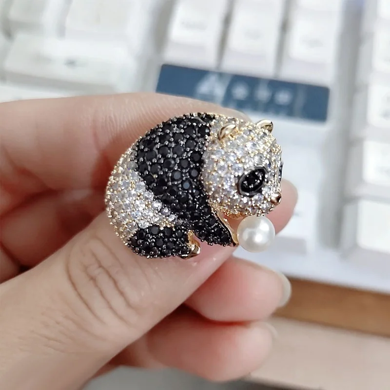 Broche panda en strass mignon, chemise de costume avec broches de mode animale, cadeau de festival pour enfants