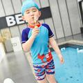 Bullpiano 2-13Y Toddler Boys Rashguard Two Pieces Swimsuit Set Swimwear Short Sleeve Cute Cartoon Crab Bathing Suit Rash Guards with Swim Cap for Summer Surfing (Blue)