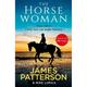 The Horsewoman - James Patterson, Kartoniert (TB)
