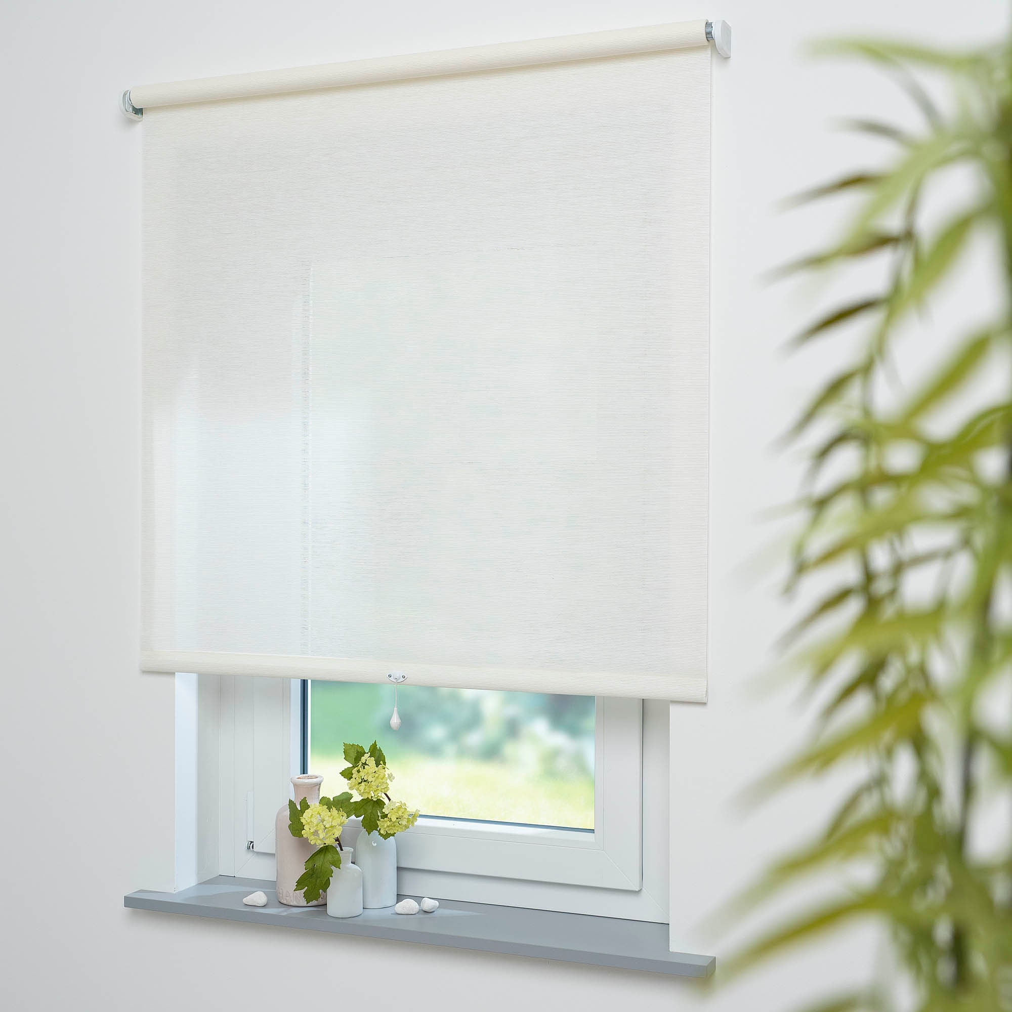Springrollo LIEDECO "Springrollo mit Dekor, lichtdurchlässig, Struktur natur weiß, Liedeco" Gr. 13, beige (naturweiß), B:72cm H:180cm, Kunststoff, Metall, Polyester, Rollos, Dekorrollo Hergestellt in Deutschland Image