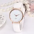 Montre-bracelet à quartz avec bracelet en silicone blanc pour femme montres décontractées pour