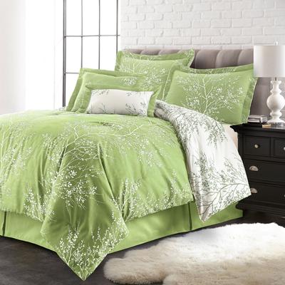 Reversible Foliage Comforter Set by BrylaneHome in Sage (Size TWIN)