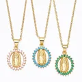 FLOLA – collier avec pendentif coloré de la vierge marie pour femmes chaîne courte en zircon