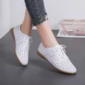 Chaussures blanches en cuir et coton pour femmes chaussures simples ajourées à fond plat