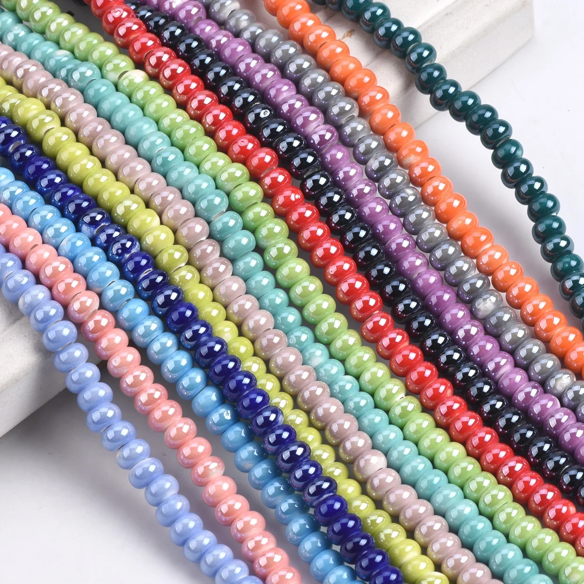 Lot de perles d'espacement amples en porcelaine céramique émaillée brillante en forme de rondelle 6x4mm 8x5mm pour la fabrication de bijoux artisanat de bricolage
