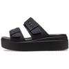 Pantolette CROCS "Brooklyn Low Wedge", Damen, Gr. 38, schwarz, Croslite, modisch, Schuhe, Plateau, Sommerschuh, Schlappen mit Schnallenverschluss