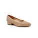 Women's Jade Pump by Trotters in Nude (Size 6 M)