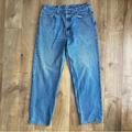 Levi's Jeans | Levis 901 Vintage Denim Jeans Y2k Blue 38 X 31 Mom Tapered High Waist Light Wash | Color: Blue | Size: 35