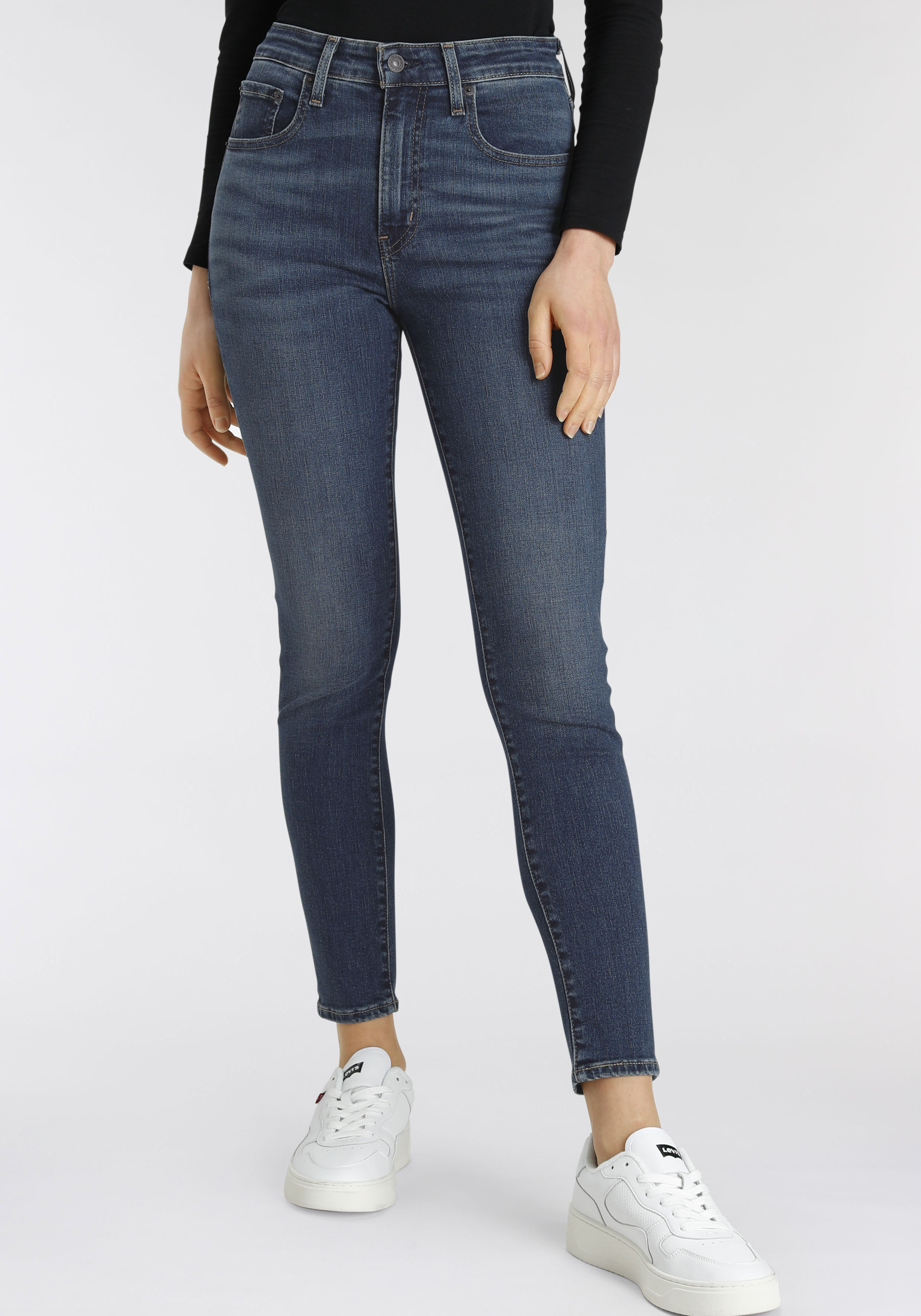 Skinny-fit-Jeans LEVI'S "721 High rise skinny", Damen, Gr. 25, Länge 32, blau (schwarz worn in indigo), Denim/Jeans, Obermaterial: 85% Baumwolle, 7% Lyocell, 6% Elastomultiester, 2% Elasthan, skinny fit lang, Jeans, mit hohem Bund Image