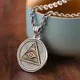 Pendentif Triangle œil d'horus avec chaîne en acier inoxydable collier œil de dieu accessoires de