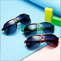 Lunettes de soleil de protection UV pour enfants lunettes de soleil d'été pour bébés tenues photo