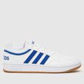 adidas hoops 3.0 trainers in white & blue