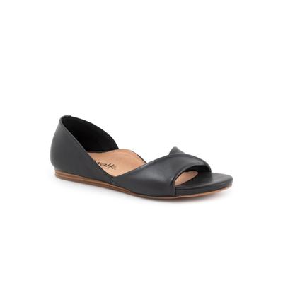 Wide Width Women's Cypress Flat Sandal by SoftWalk in Black (Size 6 1/2 W)