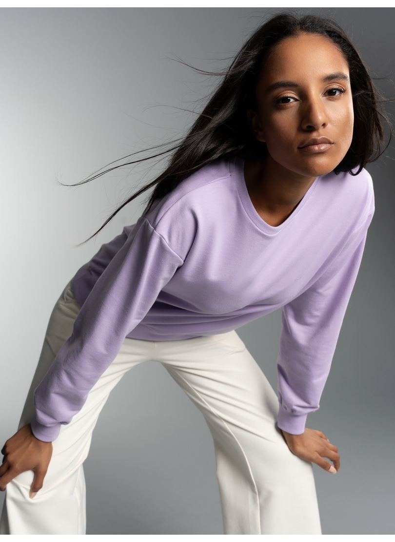 Sweatshirt TRIGEMA "TRIGEMA Dünnes Sweatshirt", Damen, Gr. M, lila (flieder), 50% Baumwolle, 50% Polyester, Basic, Sweatshirts Image