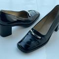 Gucci Shoes | Gucci Women Dress Shoes Black Leather Slip On Pump Heel Made In Italy Size 35.5c | Color: Black | Size: 5.5