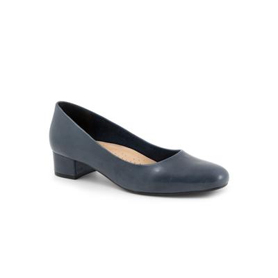 Wide Width Women's Dream Pump by Trotters in Navy (Size 10 1/2 W)