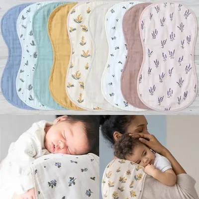 Bavoirs en gaze de coton pur pour bébés bavettes à quatre couches respirantes en tissu à fleurs