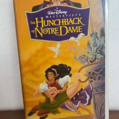 Disney Media | Walt Disney Masterpiece The Hunchback Of Notre Dame Vhs | Color: Black | Size: Os