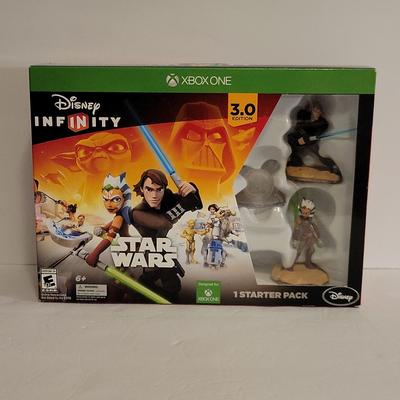 Disney Video Games & Consoles | Xbox One Star Wars Disney Infinity 3.0 Starter Pack | Color: Green/Orange | Size: Os