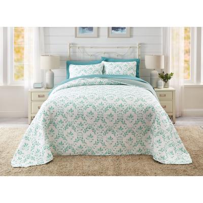 BH Studio Reversible Quilted Bedspread by BH Studio in Green Vines (Size KING)