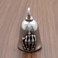 Pendentif cloche main tête de mort rétro classique pour homme hip hop fête d'équitation collier