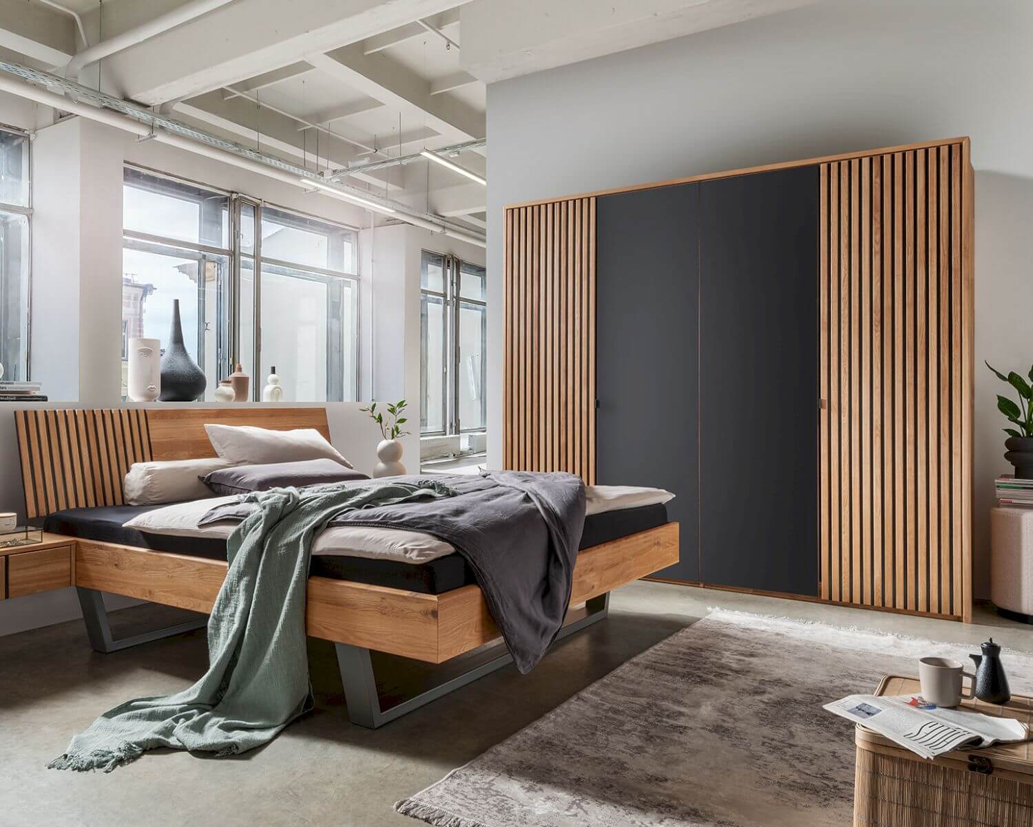 Forestales »Manhattan« Wildeiche Kleiderschrank 3-türig