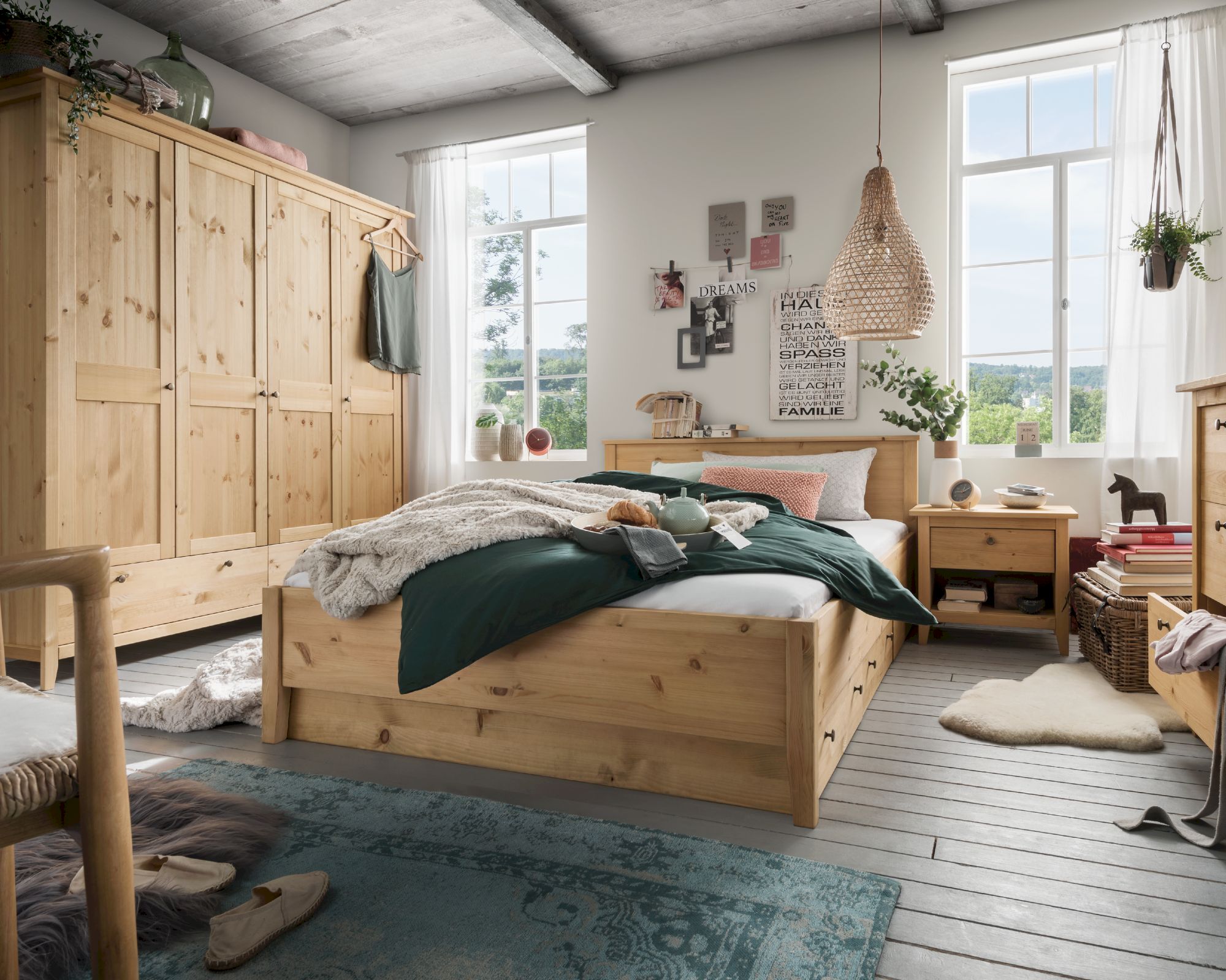 Massivholz »Solvita« Bett laugenfarbig 140x200 cm / kiefer