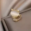 Opal Cat Brooches Cute Kitten Brooch Pin Charm Crystal Lapel Pin Collar Button Party Dress Women's