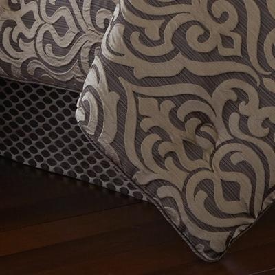J. Queen New York Astoria Mink Comforter Set