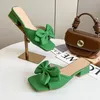 2024 Sommer Square Heels Hausschuhe Frauen Panto letten grün Schmetterling-Knoten Slides Sandalen Schuhe weiblich plus große Größe 45