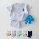 2023 sommer Korea Baby Jungen Anzug Bestickt Bär Abzeichen Tees T shirts + Lose Shorts Mädchen 2Pcs