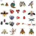 Fashion Enamel Insect Series Brooches Women Men Delicate Little Bee Brooch Crystal Rhinestone Brooch