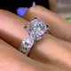 Huitan Moderne frauen Hochzeit Ringe Brilliant Kristall Zirkonia Hohe-qualität Silber Farbe