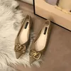 Flache Schuhe für Frauen schwarze Wohnungen dressy Komfort große Ketten spitz Zehe Slip auf Freizeit schuhe Mokassins khaki große Größe 43 44 45 46