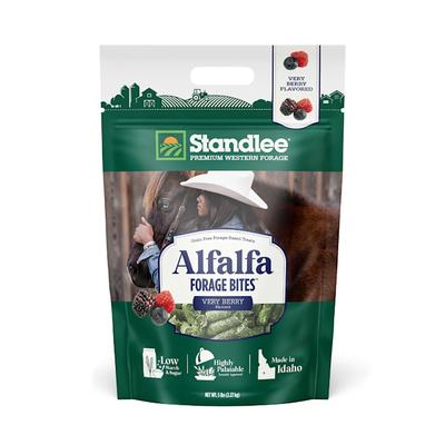 Standlee Premium Products Western Forage Alfalfa Forage Bites Very Berry flavored Horse Treats, 5 lbs.