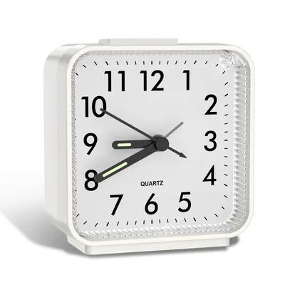 ORIA Analog Alarm Clock Bedside Alarm Clock Classic Small Clock Portable Children Desk Despertador 4 Colors for Home Travel
