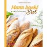 Mann backt mediterranes Brot - Marian Moschen