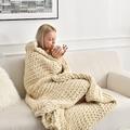 Maetoow Tighter Version Chenille Chunky Knit Blanket Throw （50×60 Inch）, Handmade Warm & Cozy Blanket Couch, Bed, Home Decor, Soft Fleece Banket, Boho Thick Blankets and Giant Yarn Throws，Beige