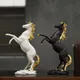 Statue de cheval en résine or blanc noir décoration d'intérieur décorations artisanales pour