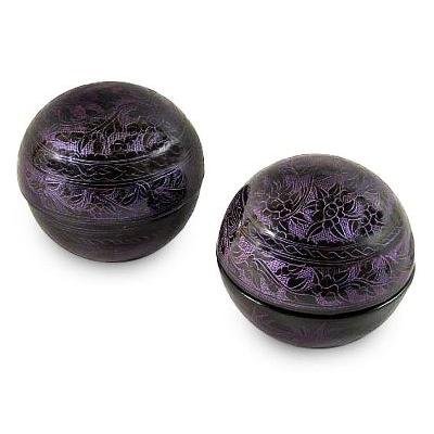 Lacquered boxes, 'Violets' (pair) - Floral Lacquered Mango Wood Boxes