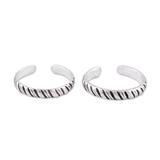 Uncaged,'Sterling Silver Toe Rings with Tiger Stripe Design (Pair)'