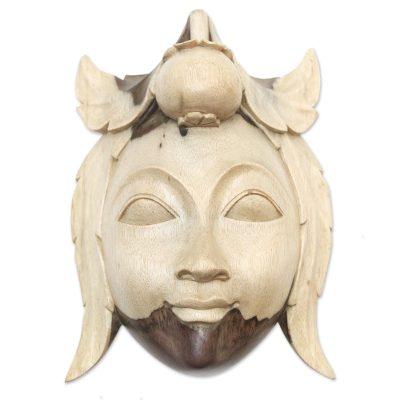 Sweet Mangosteen,'Hand Carved Hibiscus Wood Decorative Box'