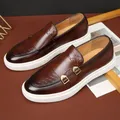 Mocassins de style britannique rétro en cuir de peau de serpent pour hommes chaussures plates à