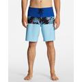 Boardshorts BILLABONG "Tribong Pro" Gr. 28(XS), blau (coastal) Herren Hosen Boardshorts