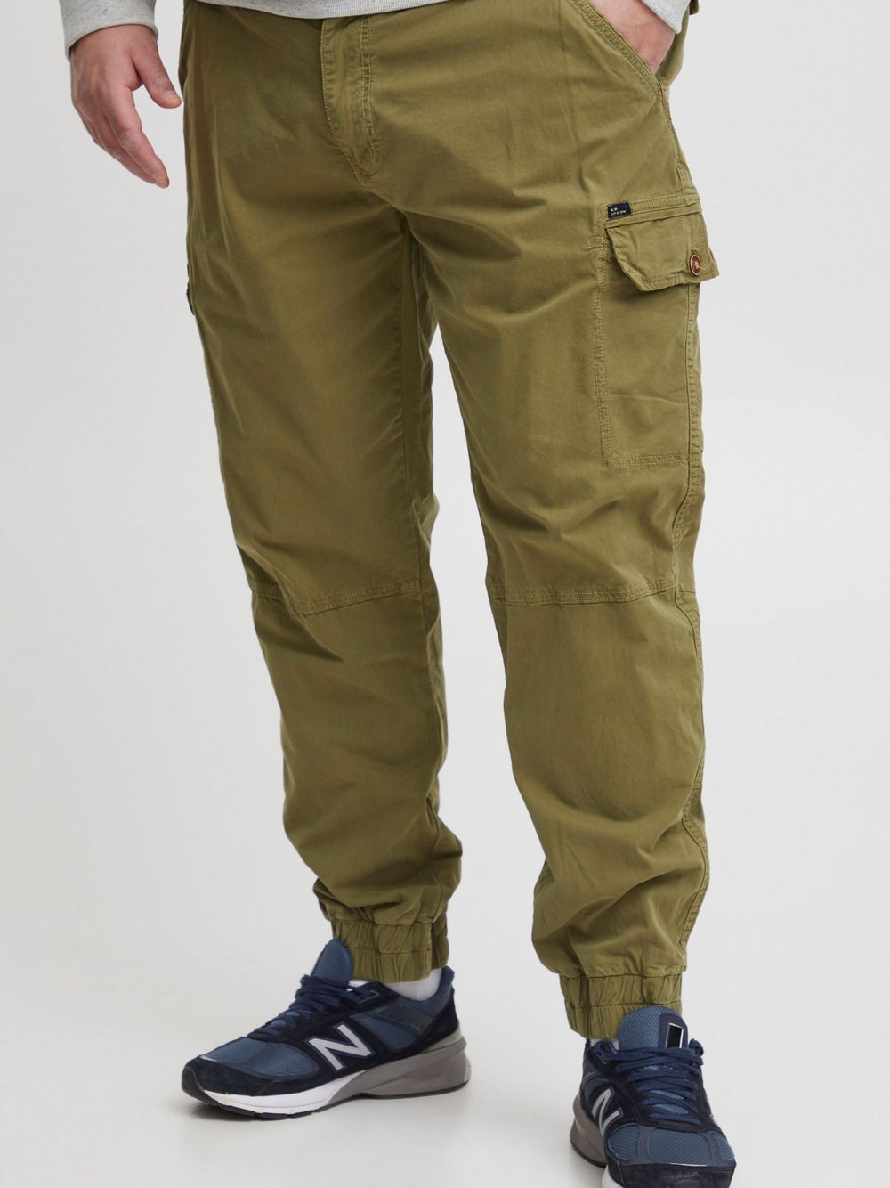 BLEND Cargohose Herren oliv, 44-32 Image
