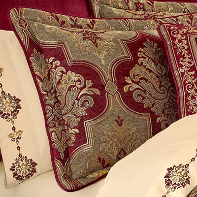 J. Queen New York Maribella Comforter Set