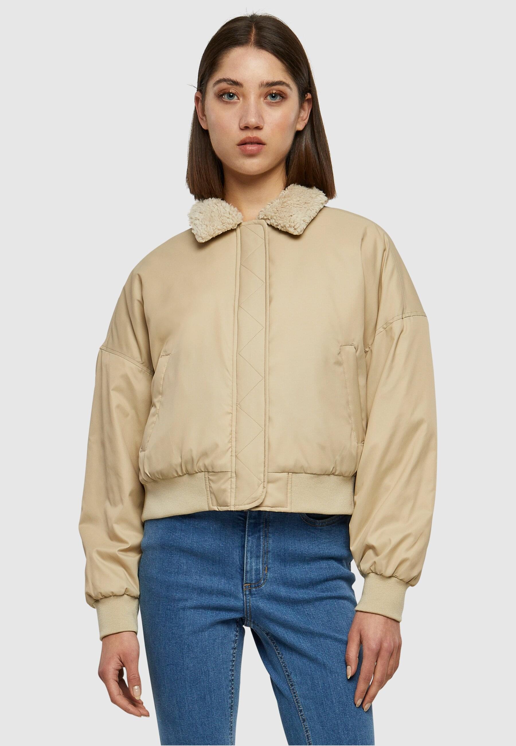 Winterjacke URBAN CLASSICS "Urban Classics Damen Ladies Pilot Bomber Jacket", Damen, Gr. M, beige (wetsand, sand), 100% Polyamid, unifarben, oversize, amerikanischer Ausschnitt, Jacken Image