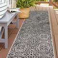 World Rug Gallery Contemporary Flowers Weather Resistant Reversible Indoor/Outdoor Area Rug - Gray 2 x7